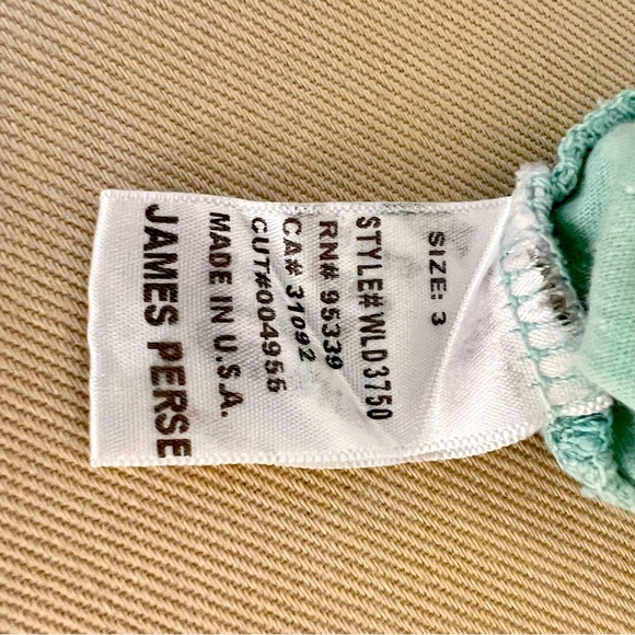 James Perse Tee . Made in the USA turquoise scoop neck . Excellent condition. - Picture 5 of 5